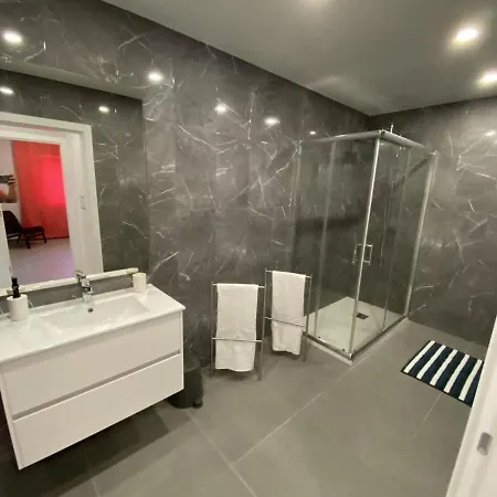 Da Silva Surf Six Apartman *